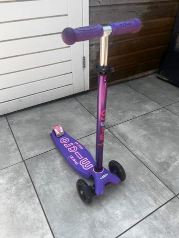 Microstep maxi deluxe paars beschikbaar voor biedingen