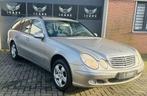 Mercedes-Benz E-klasse Combi 200 K. Elegance, Auto's, Te koop, Zilver of Grijs, Benzine, Gebruikt