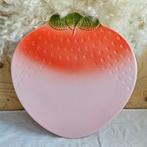 Taartschaal in de vorm van een aardbei, Antiek en Kunst, Ophalen of Verzenden
