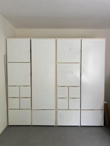 2x Ikea Visthus kledingkast wit beschikbaar voor biedingen