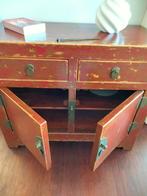 Chinees houten kastje, Ophalen