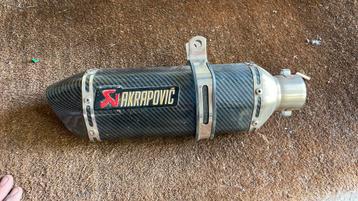 Imitatie akrapovic 52mm beschikbaar voor biedingen