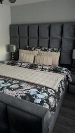 Mooie grijze boxspring, Ophalen of Verzenden, Zo goed als nieuw, Tweepersoons, 180 cm