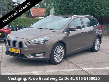 Ford Focus Wagon 1.0 Titanium | Navigatie | Trekhaak | Parke beschikbaar voor biedingen