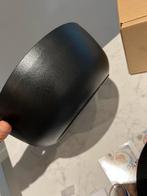Nieuwe Staub Marmite 24cm Flocon Mat Zwart - Zeldzaam!, Huis en Inrichting, Keuken | Potten en Pannen, Kookpan of Snelkookpan