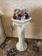 Witte zuil met bloemstuk - ca. 100cm hoog, Ophalen, Gebruikt