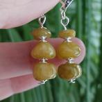 Olive Jade Oorbellen - Verzilverd oorhaakjes #1016, Sieraden, Tassen en Uiterlijk, Oorbellen, Hangers, Verzenden, Nieuw, Met edelsteen