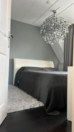 Bedframe leer, Huis en Inrichting, Ophalen, Wit, Tweepersoons, Zo goed als nieuw