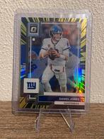 Daniel Jones Panini Donruss Optic 2022 Electricity /65 #145, Hobby en Vrije tijd, Stickers en Plaatjes, Ophalen of Verzenden, Zo goed als nieuw