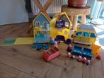 Huis peppa pig met extra's, Poppenhuis, Ophalen of Verzenden, A, A
