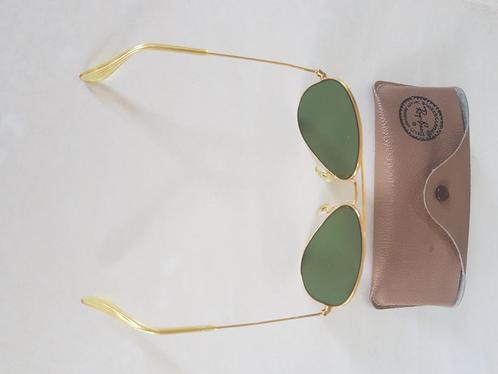 Ray Ban vintage zonnebril + bijbehorende koker, Sieraden, Tassen en Uiterlijk, Zonnebrillen en Brillen | Heren, Zo goed als nieuw