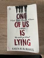 One of us is lying, one of us is next en the cousins., Boeken, Ophalen of Verzenden, Zo goed als nieuw