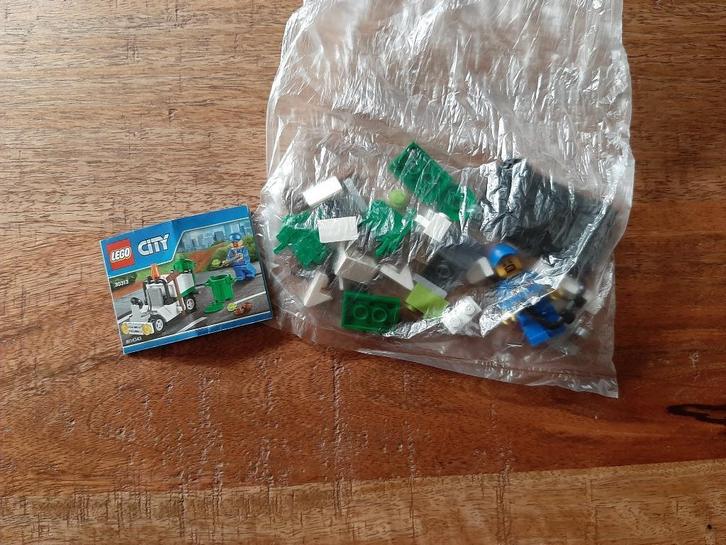 Lego City afvalwagen 30313, Kinderen en Baby's, Speelgoed | Duplo en Lego, Zo goed als nieuw, Lego, Complete set, Ophalen of Verzenden