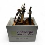 Een lot van zes oude en antieke violen en strijkstokken, Ophalen of Verzenden, Gebruikt, 4/4-viool