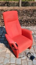 Electrisch verstelbare fauteuil., Ophalen, Gebruikt, 75 tot 100 cm, 75 tot 100 cm