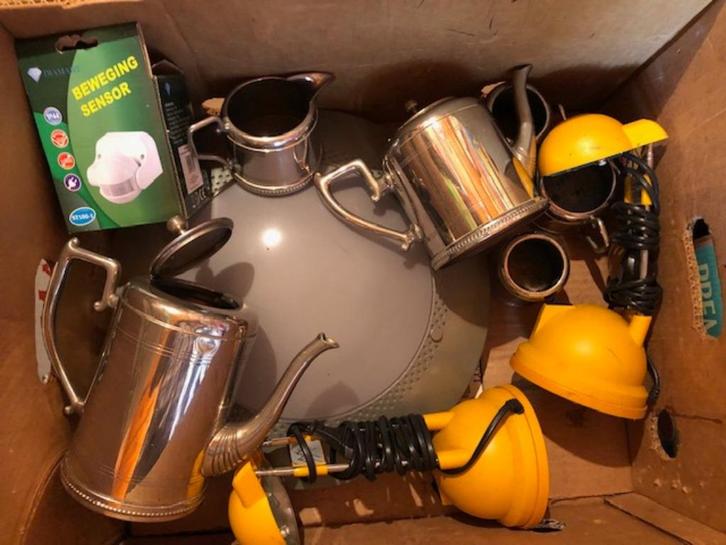 60 Bananendozen gevuld met allerlei spullen, Hobby en Vrije tijd, Overige Hobby en Vrije tijd, Gebruikt, Ophalen