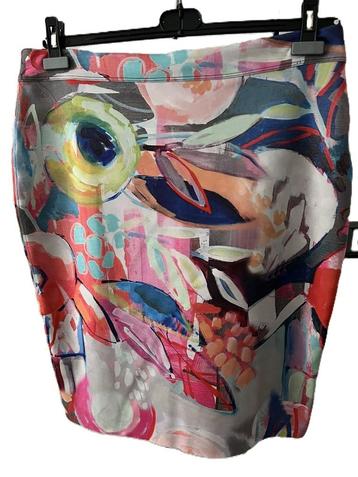 Nieuw: Lizzy & Coco rok model Palm prachtige roze tinten XL beschikbaar voor biedingen