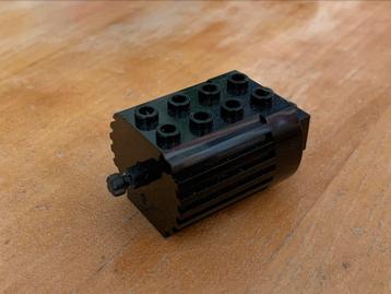 LEGO Zwart 12 Volt Technic Motor beschikbaar voor biedingen
