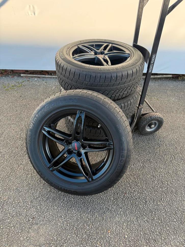 Winterbanden 235/60R16 107H - Set van 4, Auto-onderdelen, Banden en Velgen, Banden en Velgen, Winterbanden, 16 inch, 235 mm, Personenwagen