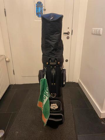 Golf tas beschikbaar voor biedingen