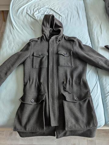 WE Lange Winterjas met Zakken beschikbaar voor biedingen