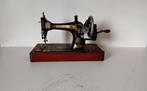 Vintage Singer handnaaimachine, Ophalen of Verzenden