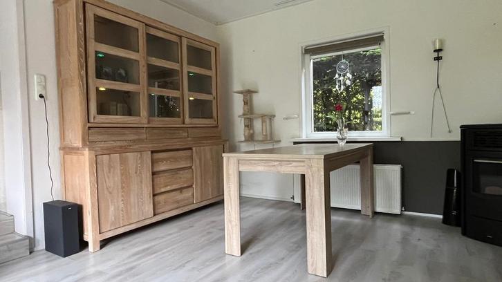 Morres meubels: vitrinekast salontafel tv-kast eetkamertafel, Huis en Inrichting, Kasten | Overige, Zo goed als nieuw, Ophalen