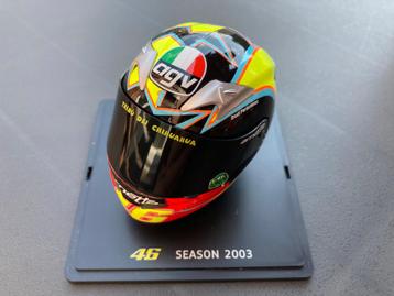✅ Valentino Rossi 1:5 helm 2003 Honda RC211V MotoGP beschikbaar voor biedingen
