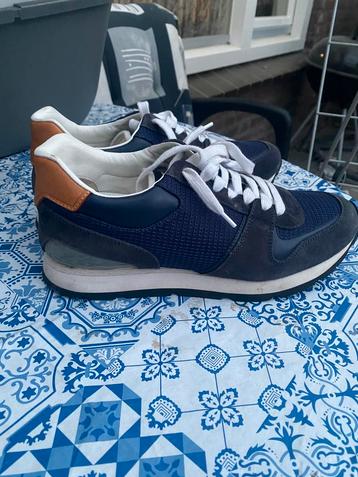 Louis vuitton schoen beschikbaar voor biedingen
