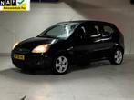 Ford Fiësta 1.3 Futura AIRCO/NWE APK, 1299 cc, Stof, Zwart, 4 cilinders