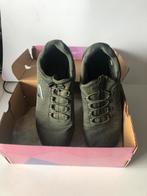 Groen sneakers maat 46, Sport en Fitness, Dansen, Ophalen of Verzenden, Zo goed als nieuw, Schoenen