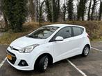 Hyundai i10 1.0i 66pk 2016 Wit, Auto's, Stof, 4 stoelen, Origineel Nederlands, Handgeschakeld