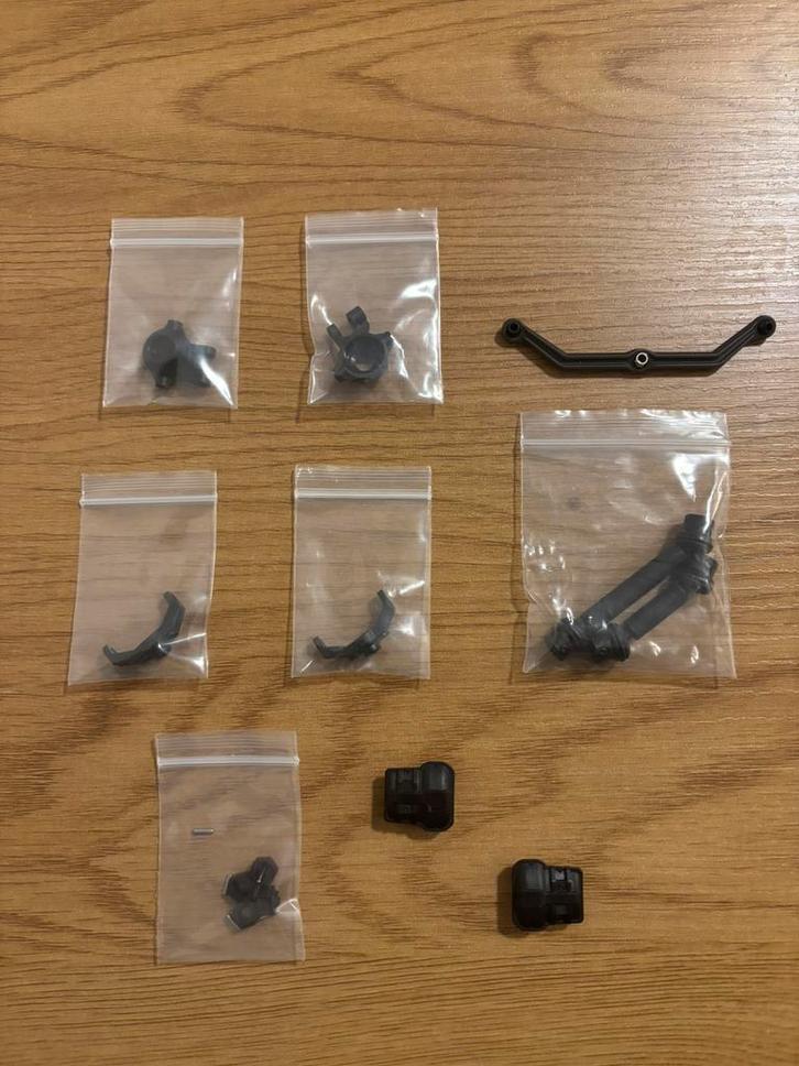 Traxxas TRX-4m spare parts/onderdelenlot, Hobby en Vrije tijd, Modelbouw | Radiografisch | Auto's, Zo goed als nieuw, Auto offroad