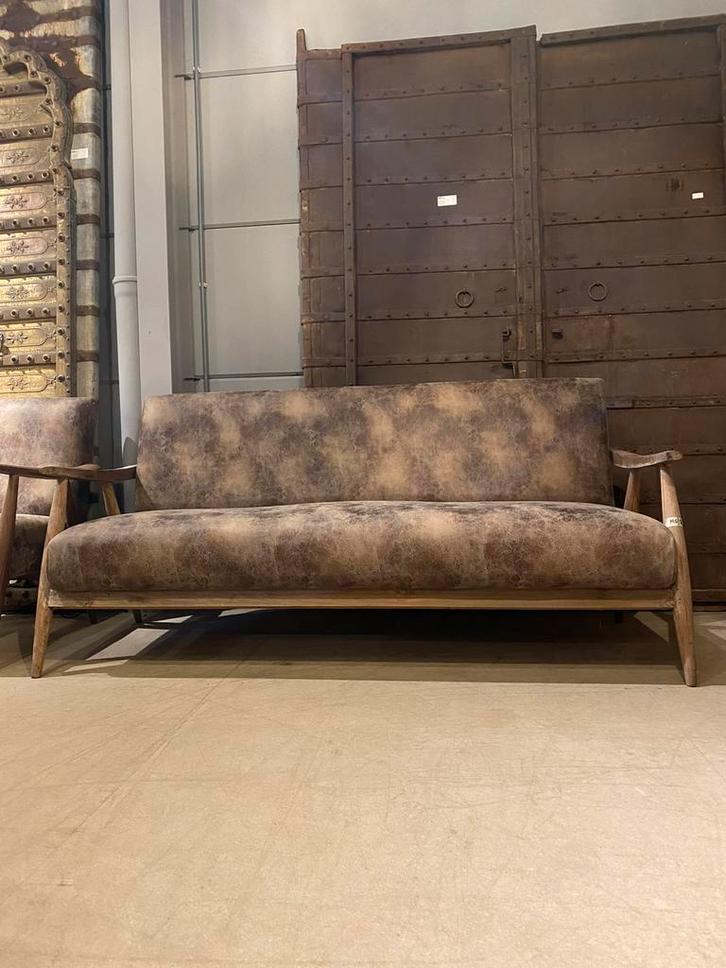 Vintage bruine bank en fauteuil, Huis en Inrichting, Banken | Sofa's en Chaises Longues, Zo goed als nieuw, 75 tot 100 cm, Hout