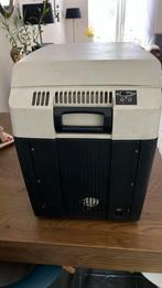 Hella 12volt warm en coolbox, Ophalen, Zo goed als nieuw, Elektrisch