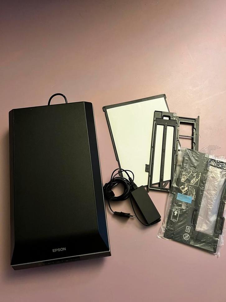 Epson Perfection V600 Photo, Computers en Software, Scanners, Zo goed als nieuw, Fotoscanner, Ophalen of Verzenden