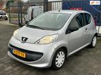 Peugeot 107 1.0-12V XR / BLUETOOTH / ZUINIGE STADSAUTO, Voorwielaandrijving, Gebruikt, 765 kg, 4 stoelen