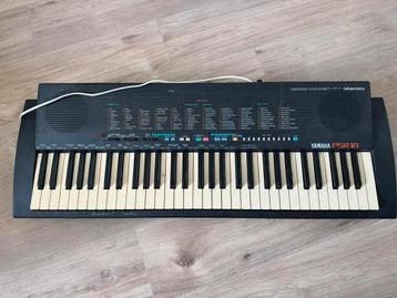 Yamaha PSR-18 Keyboard deels defect. beschikbaar voor biedingen