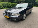Volvo V70 2.3 T5 240pk Automaat Youngtimer Schuifdak Clima, Zwart, 1481 kg, Zwart, Stoelverwarming
