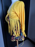Carnavals top maat 42 geel franjes hippie, Carnaval, Maat 42/44 (L), Ophalen of Verzenden, Zo goed als nieuw