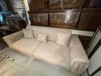 Beige 3 zitsbank met zwarte poostjes stijlvolle en comfort, Ophalen of Verzenden, Nieuw, 75 tot 100 cm, 200 tot 250 cm