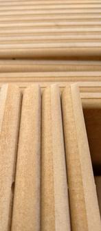 MDF platen op maat met facetrand., Doe-het-zelf en Verbouw, Plinten en Afwerking, Ophalen, Zo goed als nieuw, Mdf, Plinten