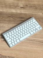 Apple Wireless Keyboard - A1314, Computers en Software, Harde schijven, Gebruikt, Server, SSD, Ophalen of Verzenden