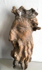 Kop van Zeus, Ophalen
