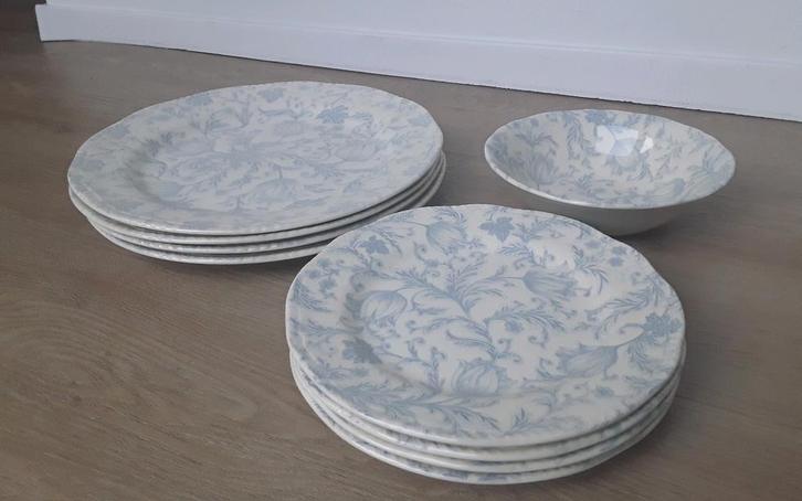 Mooie borden Wood & Sons, tulpendesign, nieuw, vanaf prijs!!, Huis en Inrichting, Keuken | Servies, Nieuw, Bord(en), Overige stijlen