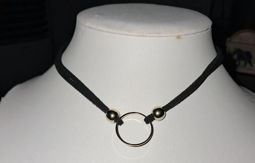 Leuke zwarte ketting / choker met ring, Sieraden, Tassen en Uiterlijk, Kettingen, Nieuw, Overige materialen, Zwart, Verstelbaar