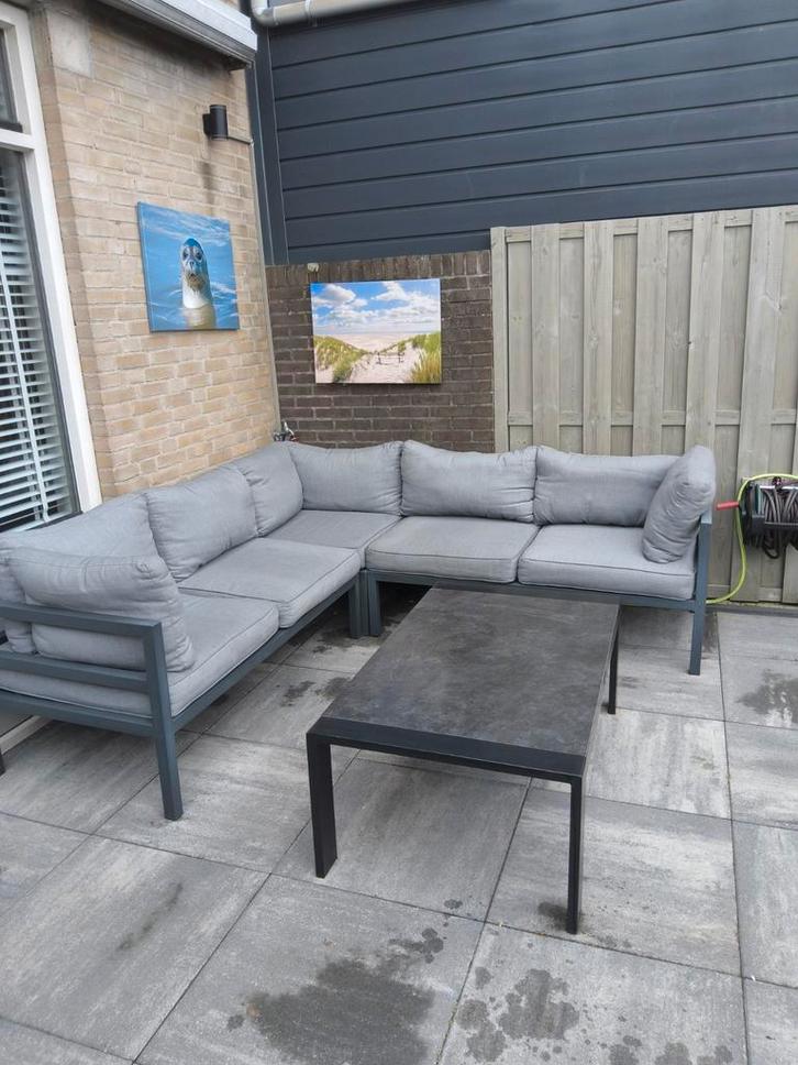 Loungeset met tafel - goede staat, Tuin en Terras, Tuinsets en Loungesets, Gebruikt, Loungeset, Kunststof, 5 zitplaatsen, Bank