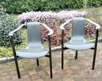 2x Arper vintage design stoelen lederen zitting rvs poten, Huis en Inrichting, Stoelen, Gebruikt, Twee, Zwart, Design