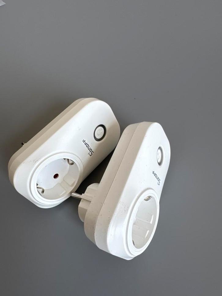 2x Sonoff WiFi Smart Stekker, Computers en Software, Powerlines, Gebruikt, Ophalen of Verzenden