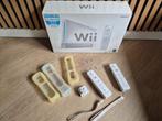 Wii spelcomputer, Spelcomputers en Games, Spelcomputers | Nintendo Wii, Ophalen of Verzenden, Gebruikt, Met 3 controllers of meer